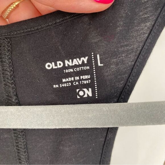 Old Navy Women’s Scoop Neck Black Tank Top Size L Black - Picture 2 of 3